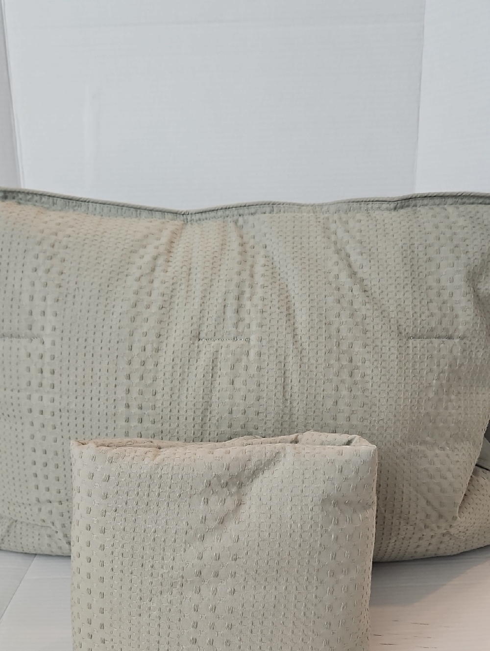 Pottery Barn Sage Green Textured Woven Quilted Standard Pillow Sham Set